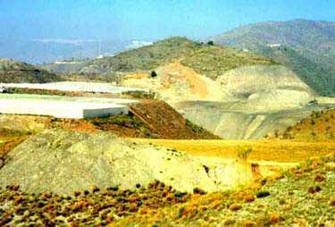 RIVAS-01.jpg (30914 bytes)