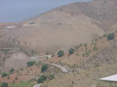 ALMENDRILLO-04.jpg (12168 bytes)