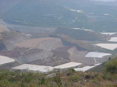 BARRERA-03.jpg (12229 bytes)